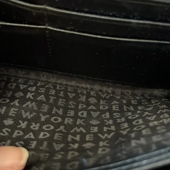 Kate spade black leather zip wallet - Picture 7 of 7